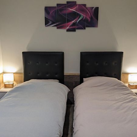 A 7 Minutes De L'Aeroport Cdg 1 Bed and Breakfast Thieux  Buitenkant foto