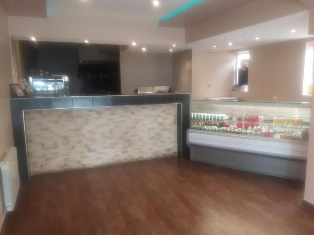 A 7 Minutes De L'Aeroport Cdg 1 Bed and Breakfast Thieux  Buitenkant foto
