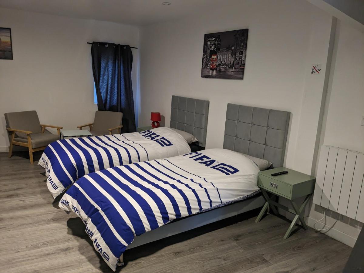A 7 Minutes De L'Aeroport Cdg 1 Bed and Breakfast Thieux  Buitenkant foto